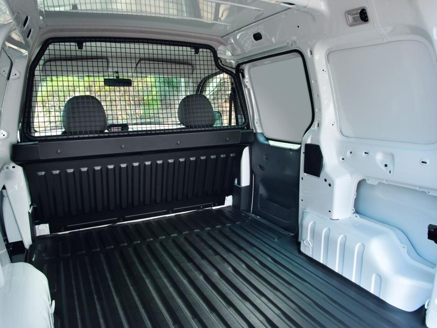  Citroen Berlingo First Van Electrique Powered by Venturi 2009 года  (фото 3 из 3)